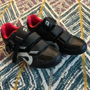 Peloton cycling shoes size 37